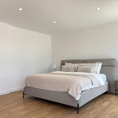 ヴィラ Luxury Pool 5 Bedrooms Tuerkbuekue *