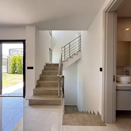 ヴィラ Luxury Pool 5 Bedrooms Tuerkbuekue ボドルム