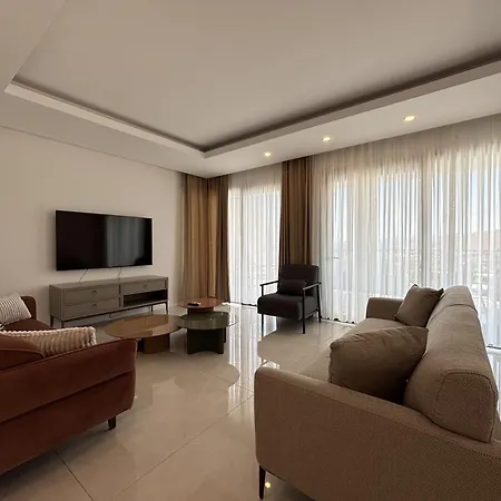ヴィラ Luxury Pool 5 Bedrooms Tuerkbuekue *
