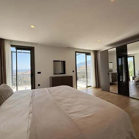 ヴィラ Luxury Pool 5 Bedrooms Tuerkbuekue ボドルム