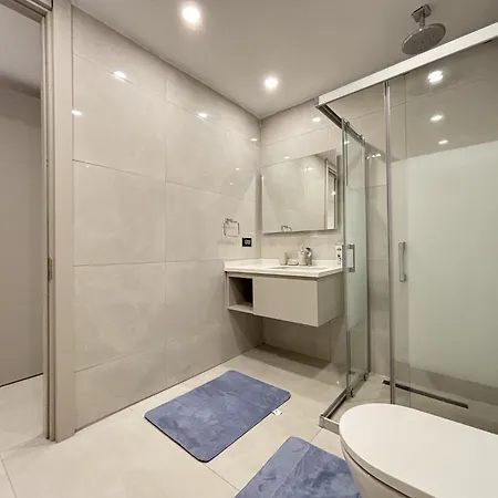 Luxury Pool 5 Bedrooms Tuerkbuekue ヴィラ