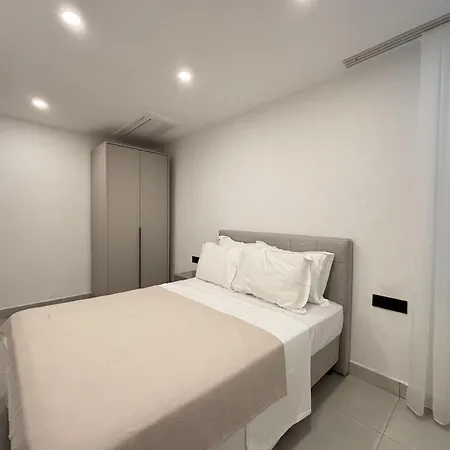 Luxury Pool 5 Bedrooms Tuerkbuekue ヴィラ ボドルム