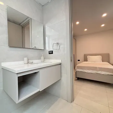Luxury Pool 5 Bedrooms Tuerkbuekue ヴィラ *