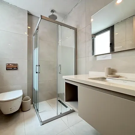 Luxury Pool 5 Bedrooms Tuerkbuekue ヴィラ