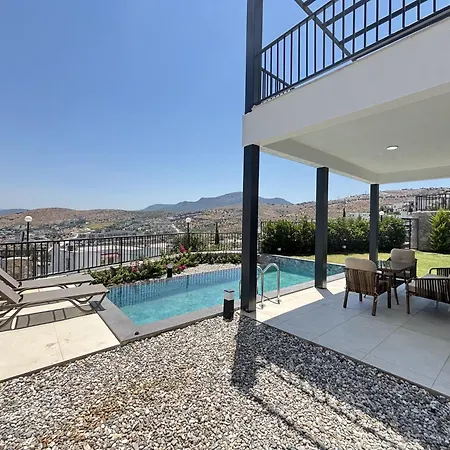 ヴィラ Luxury Pool 5 Bedrooms Tuerkbuekue ボドルム